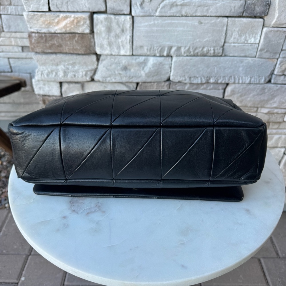 SOLD Saint Laurent Large Jamie Lambskin Shoulder Bag - Picture 12 of 15